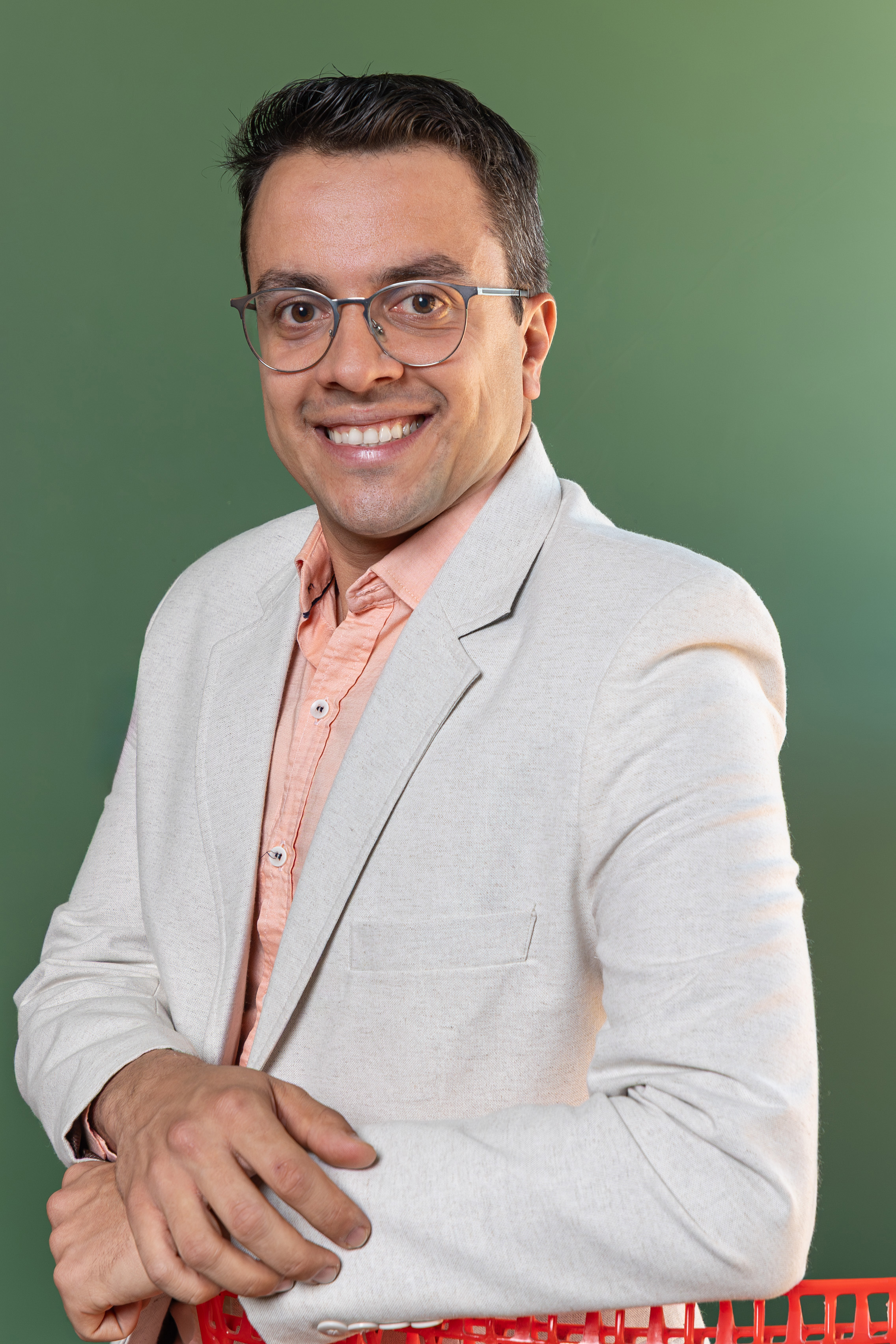 Imeon Martins Machado - Arquiteto e Fundador da 8000 Arquitetura
